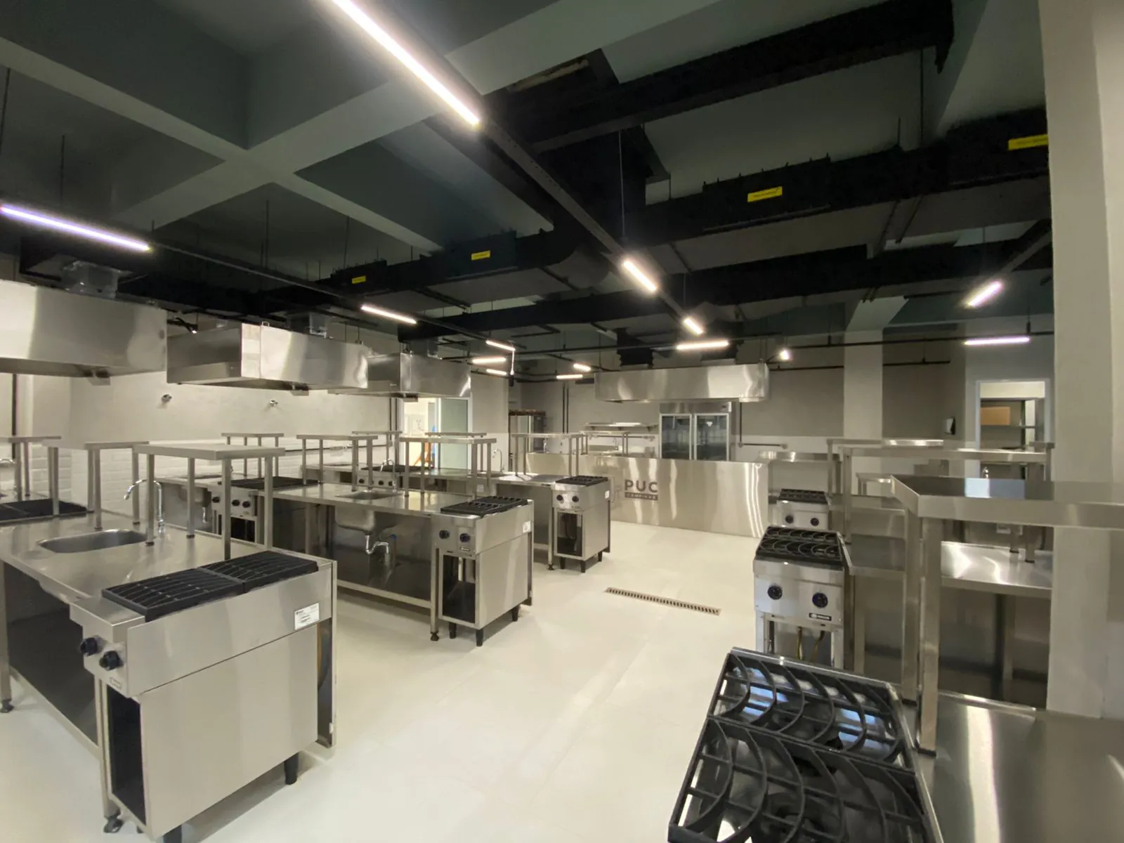 Faculdade de Gastronomia PUC Campinas · laboratório de gastronomia